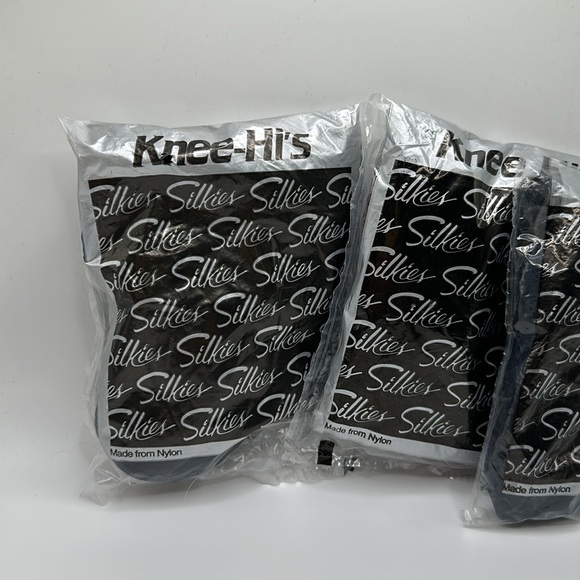 Silkies knee hi’s lot of three bags of nylon knee hi’s blue dark brown color - Picture 3 of 7